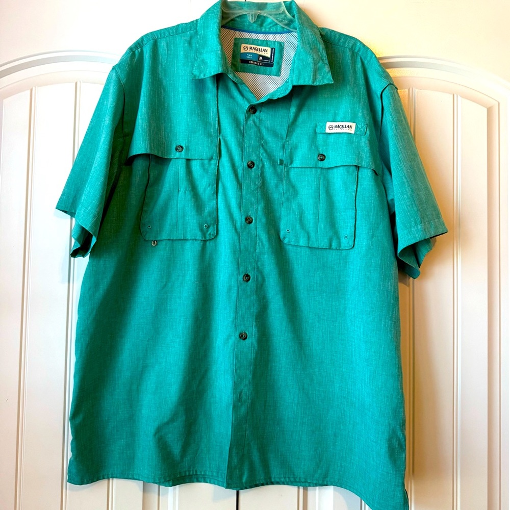 Men’s XL Magellan Outdoors Fishing Shirt